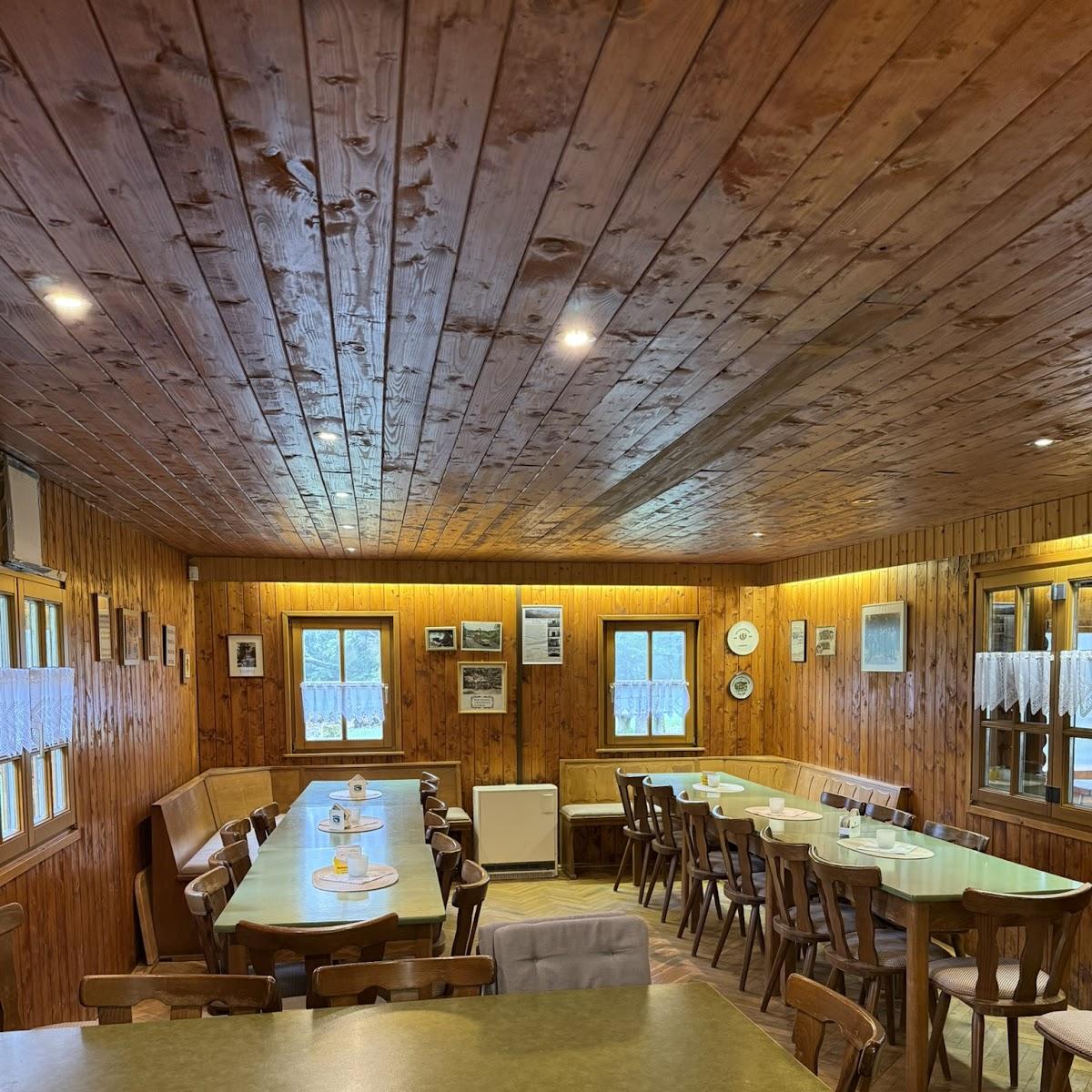 Restaurant "Heidenburghütte" in Kreimbach-Kaulbach