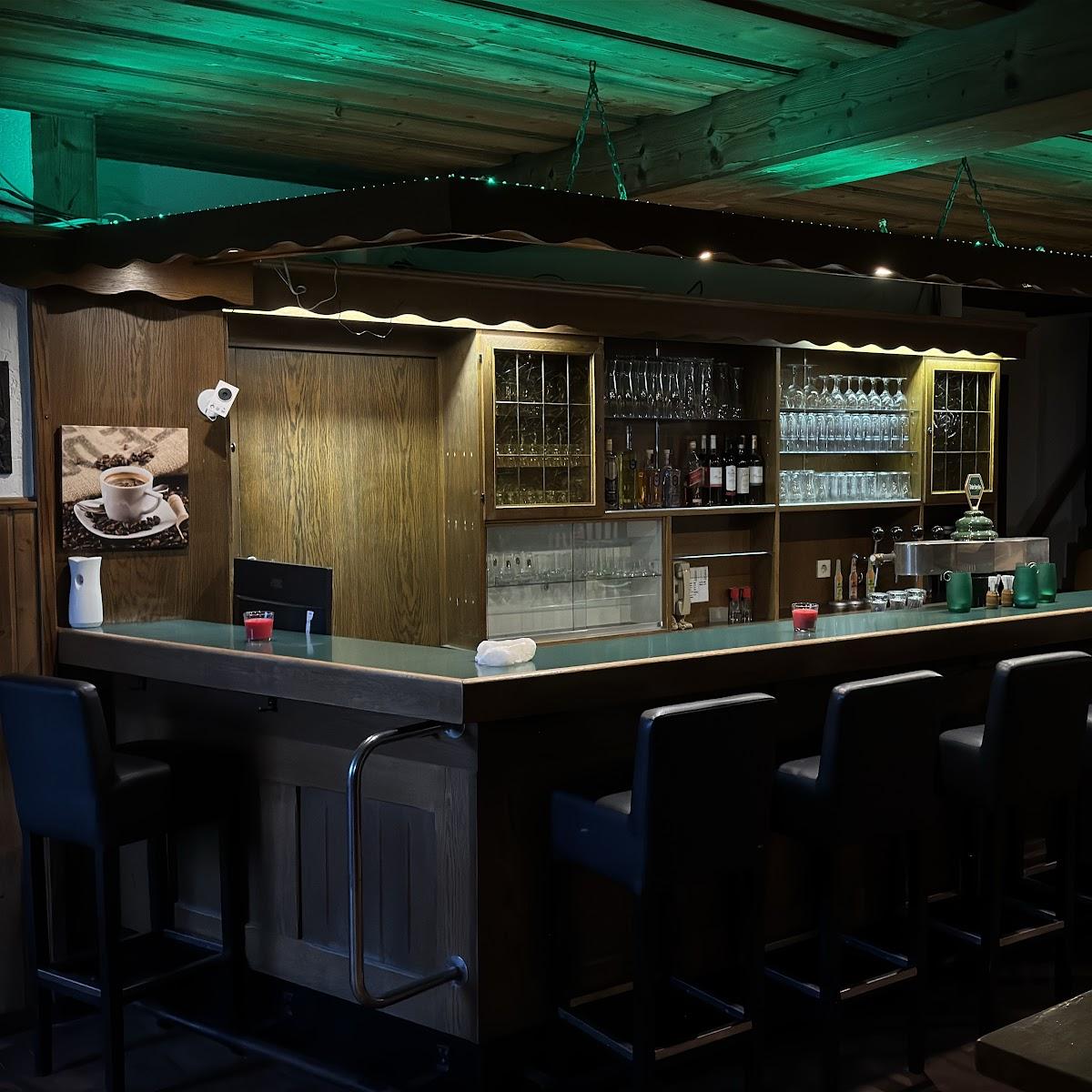 Restaurant "Bar & Restaurants Moji" in Lindlar