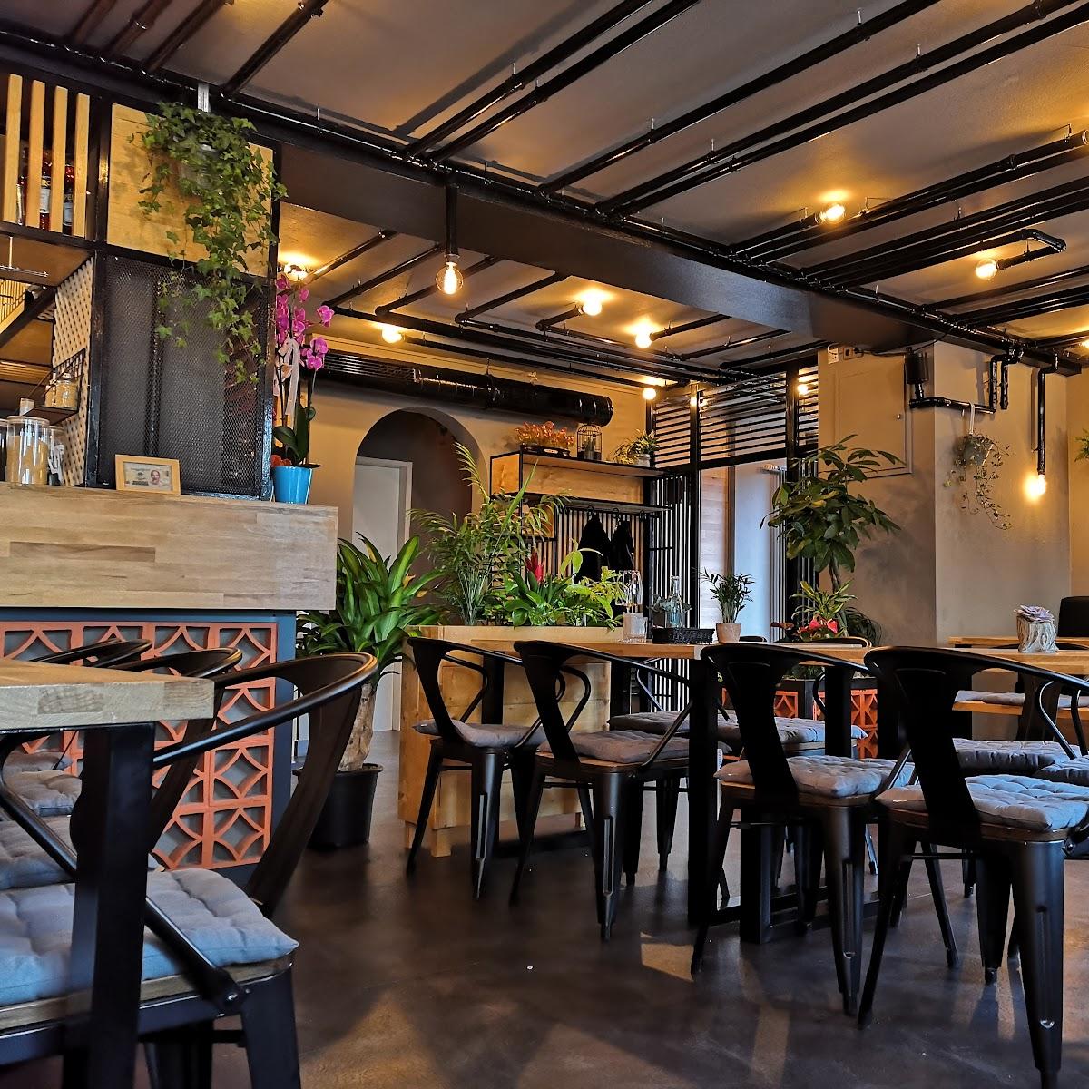 Restaurant "Six Senses - Asian Fusion Cuisine" in Konstanz