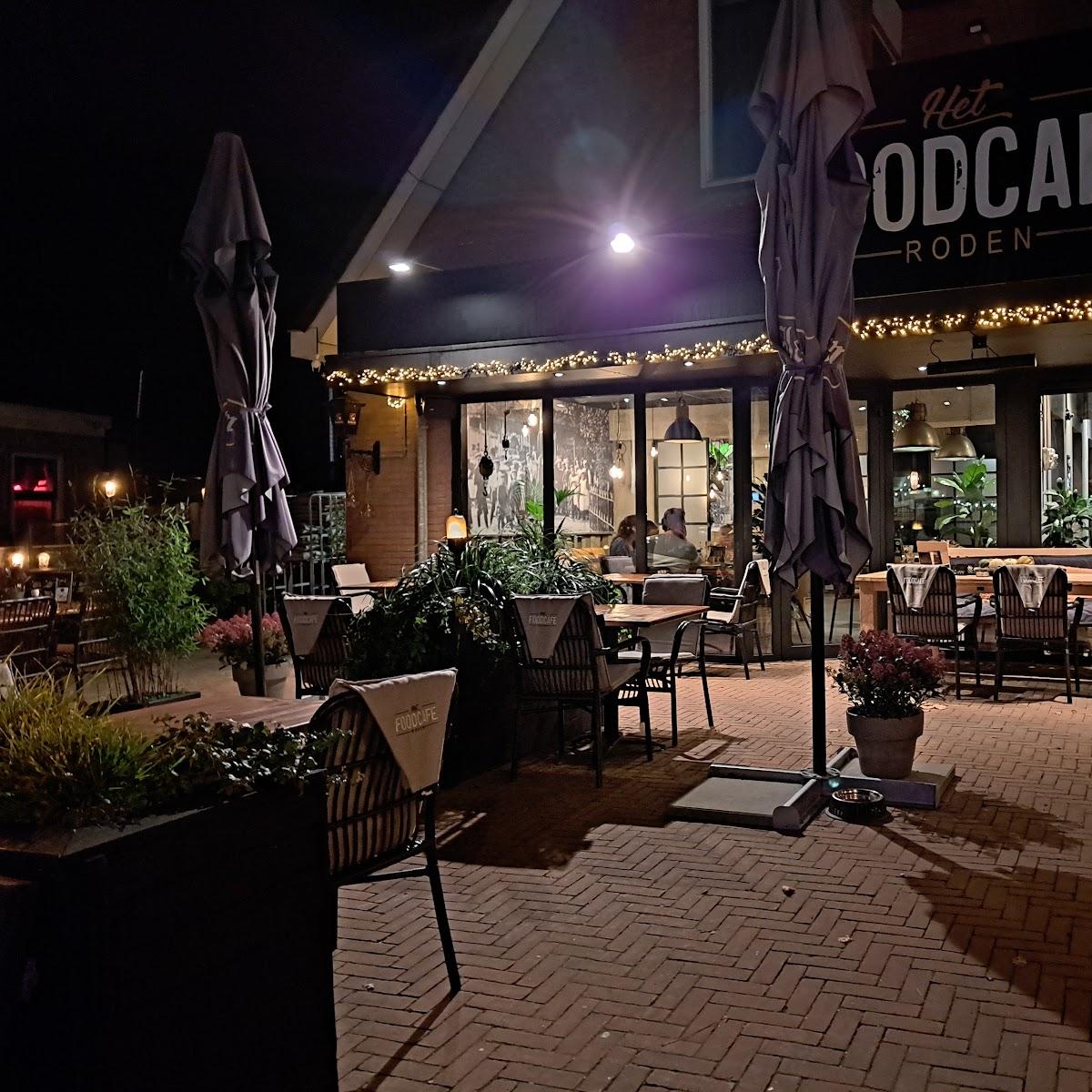 Restaurant "Foodcafé" in Roden