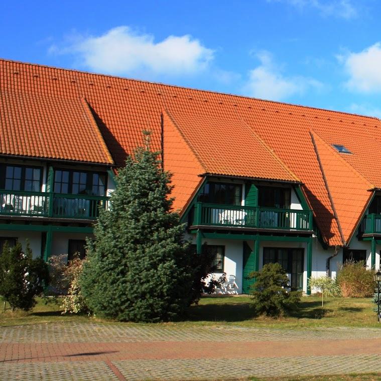 Restaurant "Hotel & Fischrestaurant Leuchtfeuer" in  Kröslin