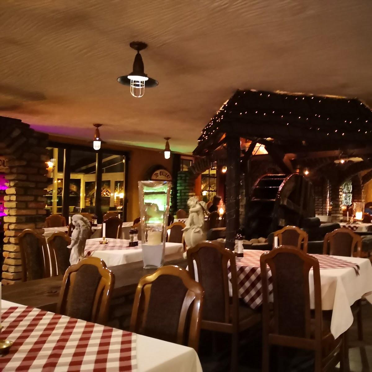 Restaurant "Zur Fischerhütte" in  Beetzsee