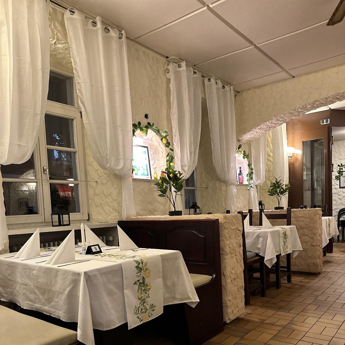 Restaurant "Pizzeria La Piazza  Holzofen - da Fabrizio" in Rastatt