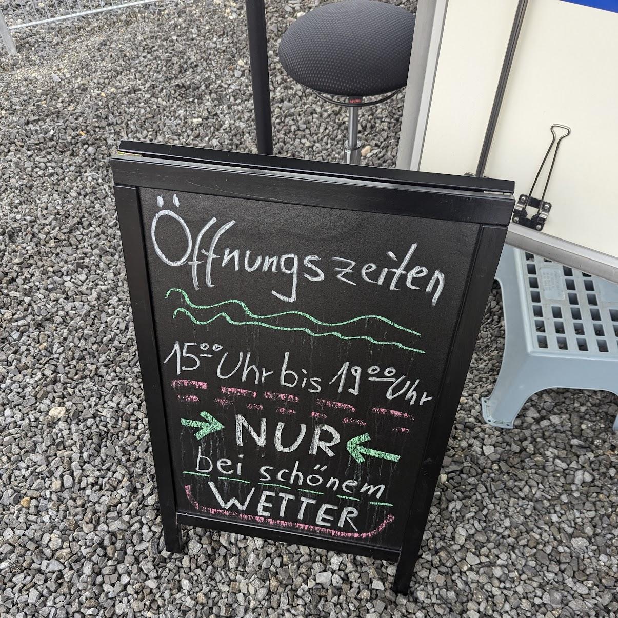 Restaurant "Schmajes Softeis" in Hemmoor