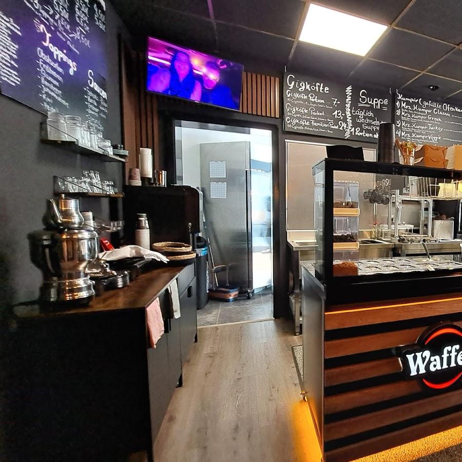 Restaurant "Mrs. Kumpir" in Burbach