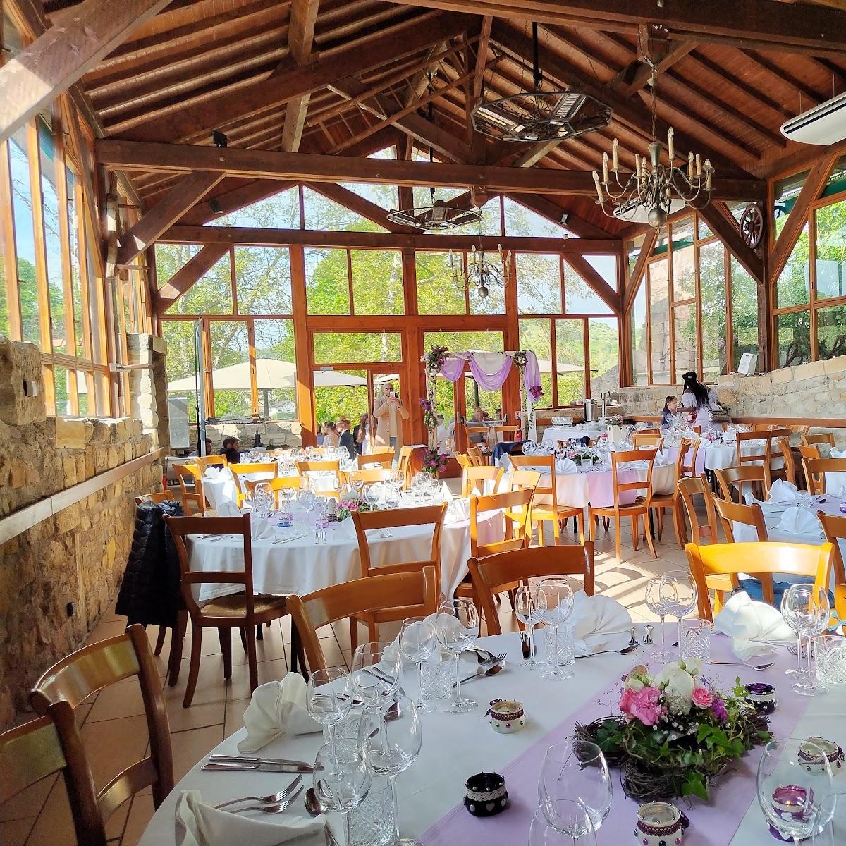 Restaurant "Auberge de la Klauss" in Montenach