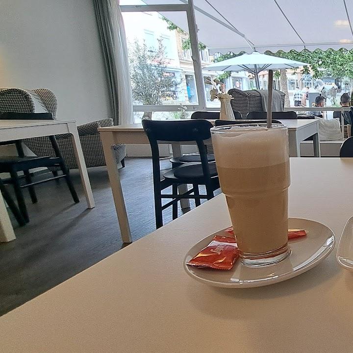 Restaurant "Café Mademoiselle" in Alzey