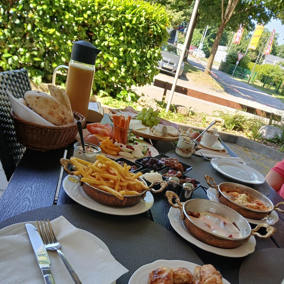 Restaurant "Mois Kebab" in Peißenberg