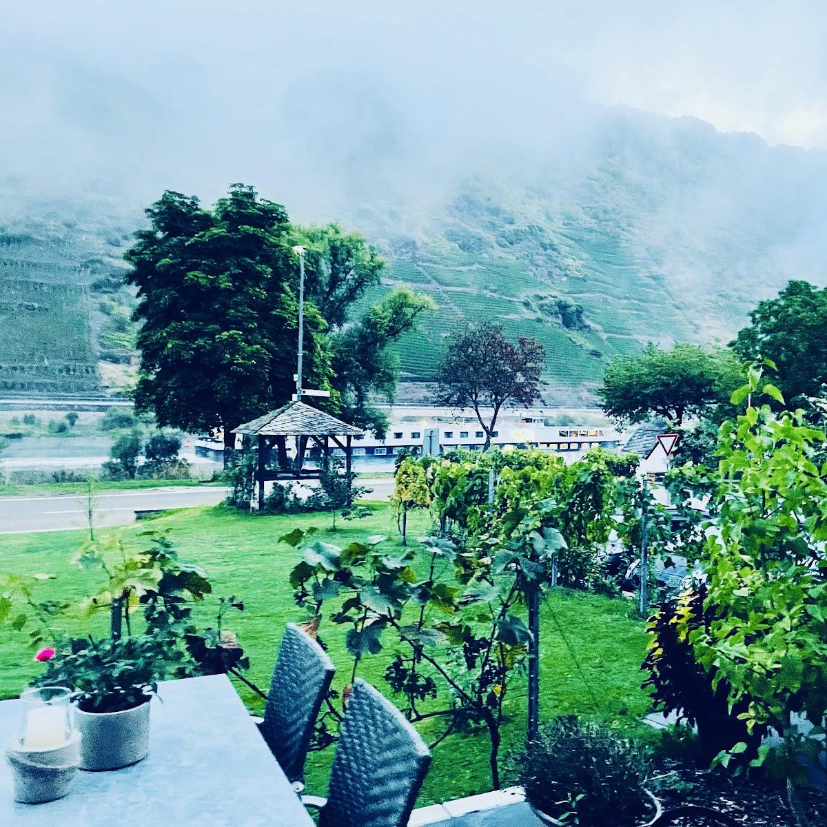 Restaurant "Weinbergs Loge" in Ernst