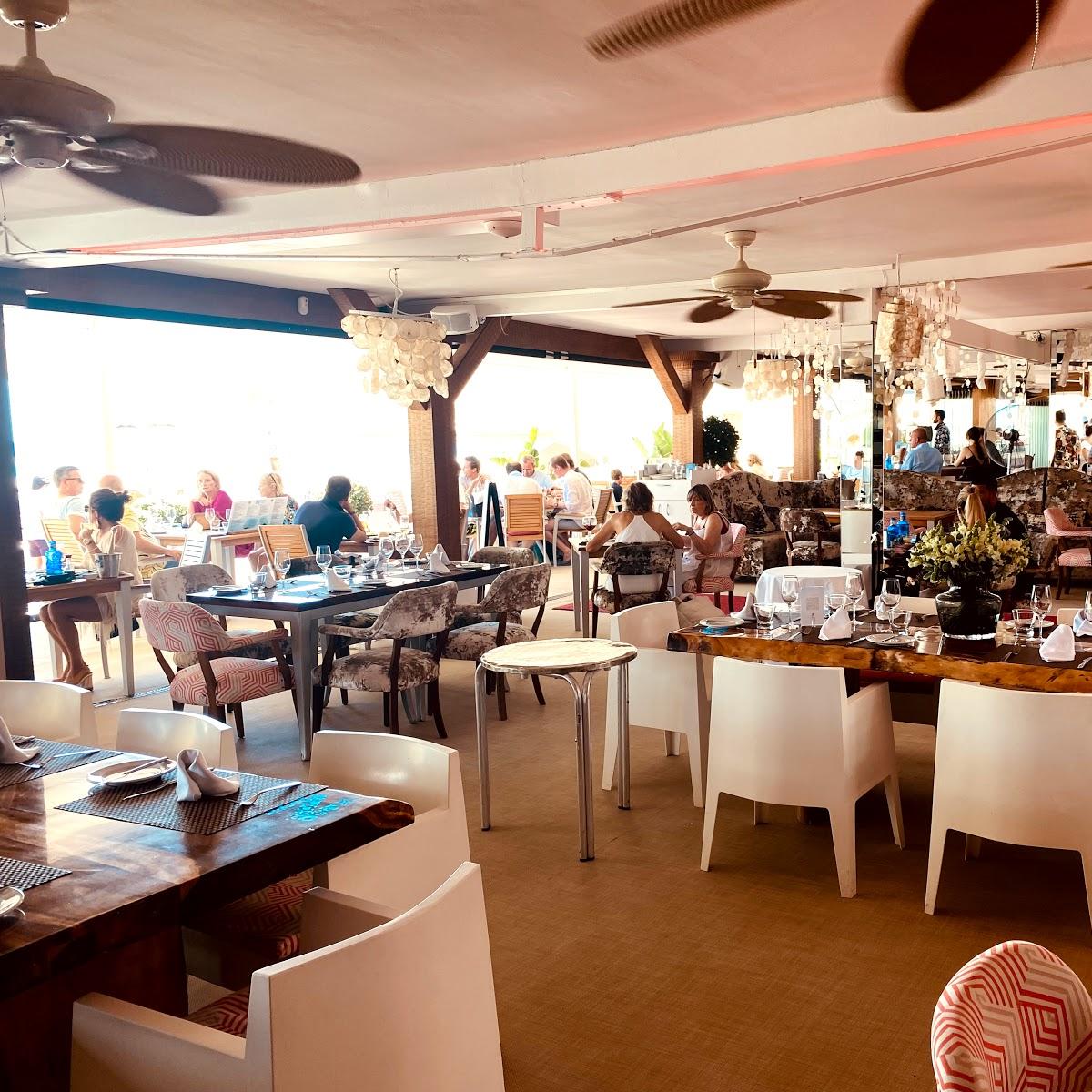 Restaurant "Nassau Beach Club" in Singhofen