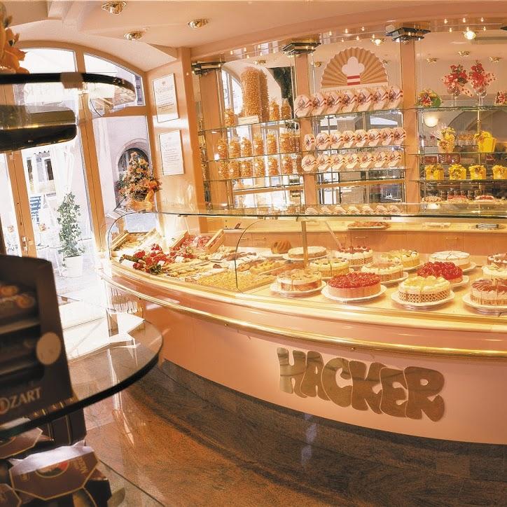 Restaurant "Café Konditorei Hacker" in Rattenberg