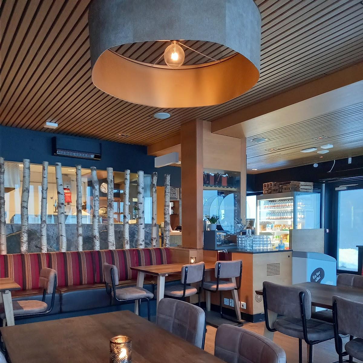 Restaurant "SKYSKRAPEREN RESTAURANT" in Bergen