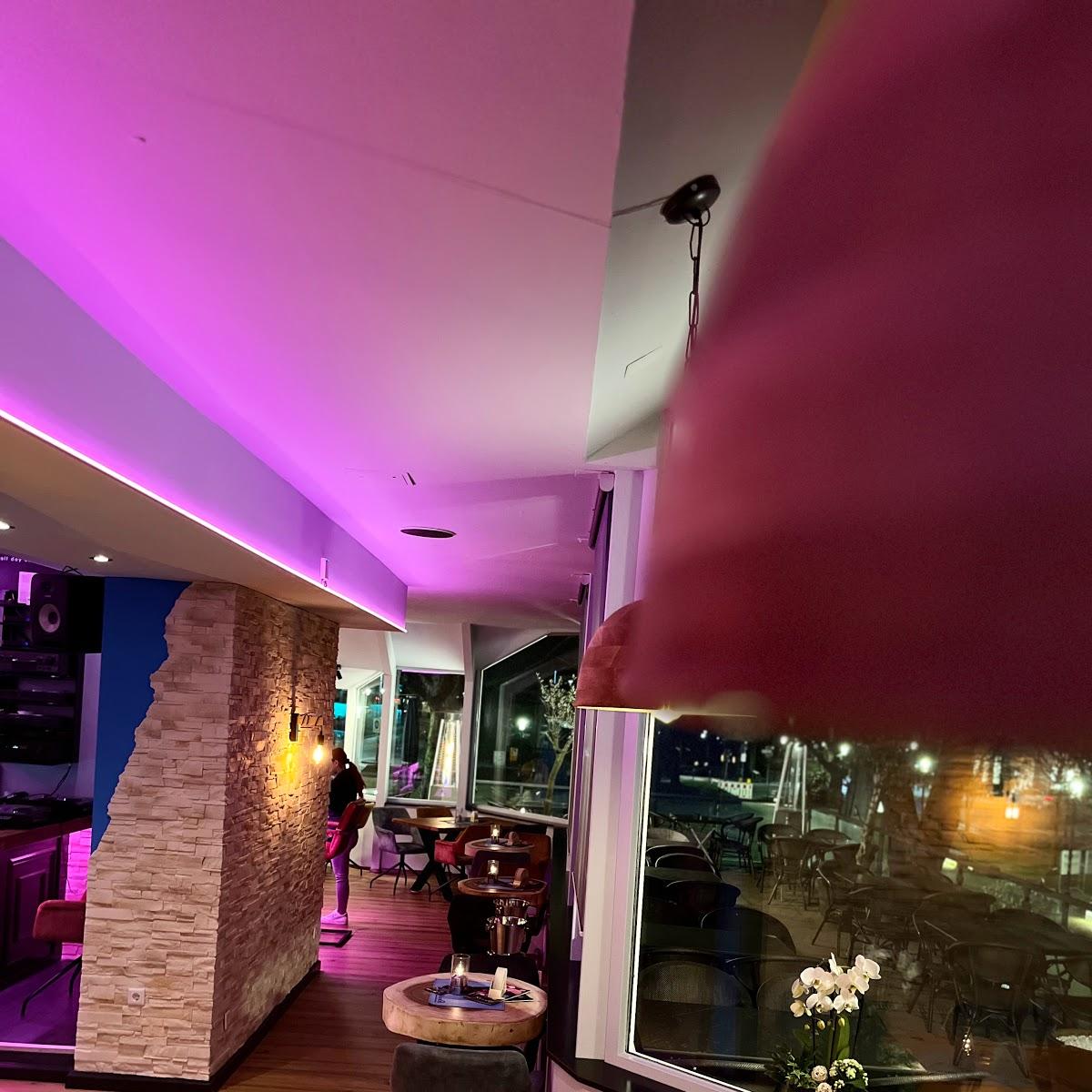 Restaurant "STONE Grill-Haus & Cocktail-Bar" in Neuss