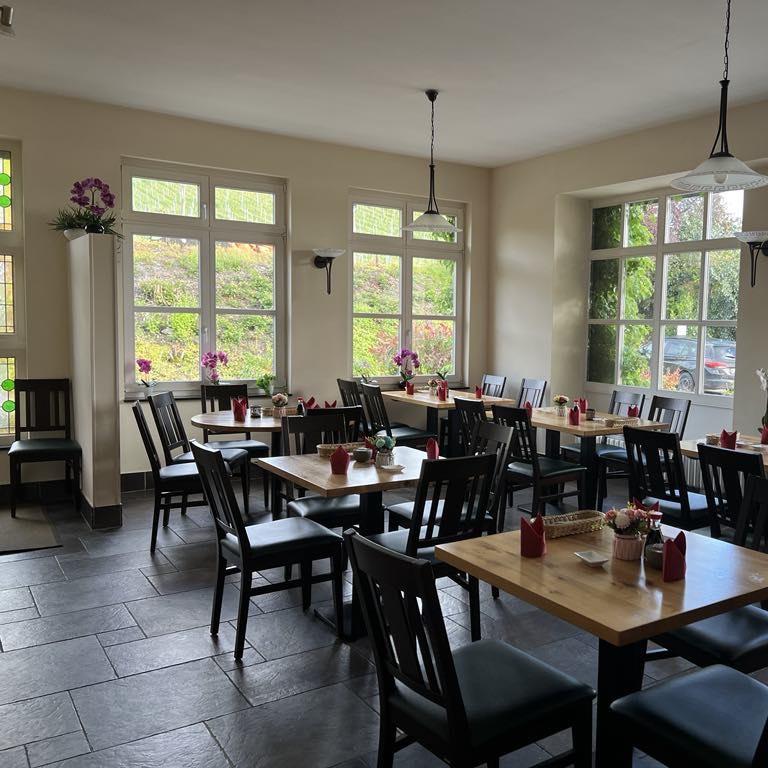 Restaurant "Nam Linh Sushi" in Konz