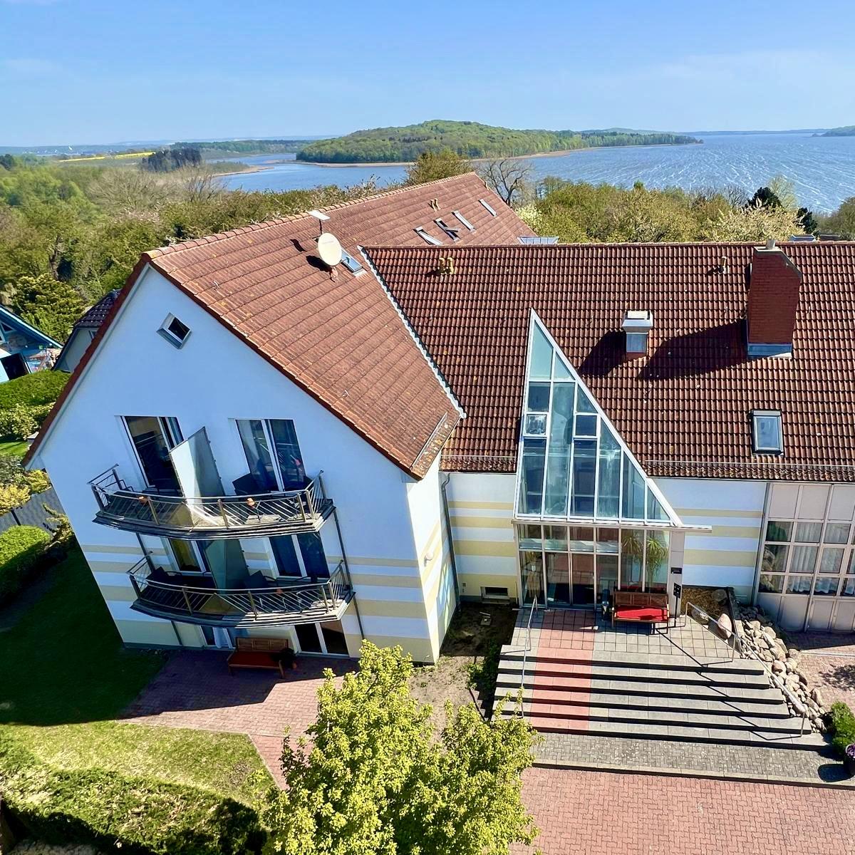 Restaurant "Inselhotel kleiner Bodden" in Buschvitz