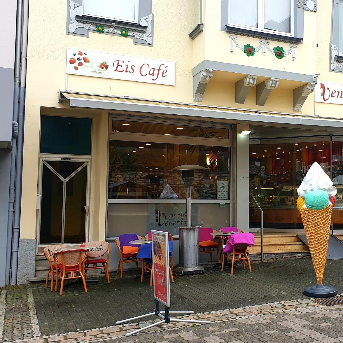 Restaurant "Eis-Café Venezia" in Brilon