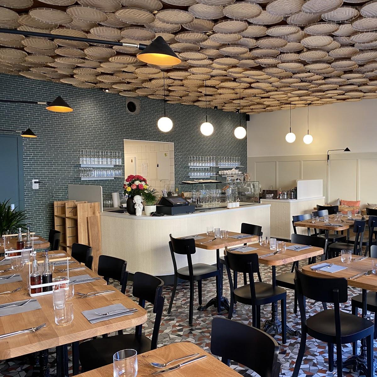 Restaurant "Nón Lá Vietnamese Kitchen Spalenbrunnen" in Basel