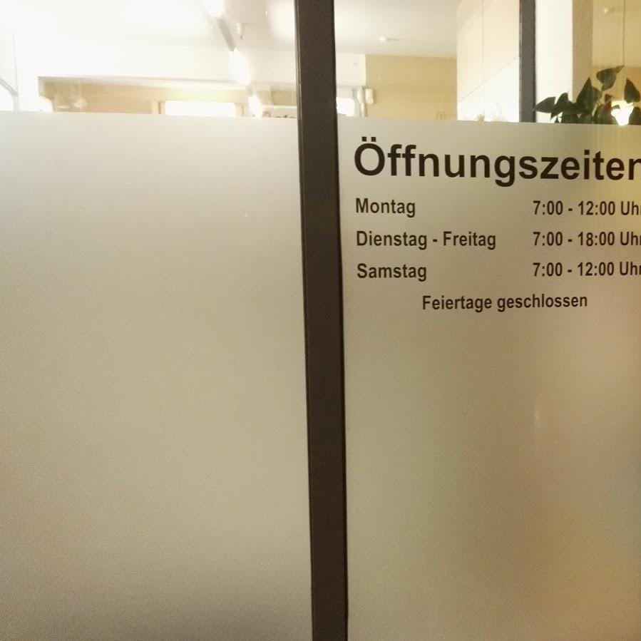 Restaurant "CAFÉ plus" in Elchingen