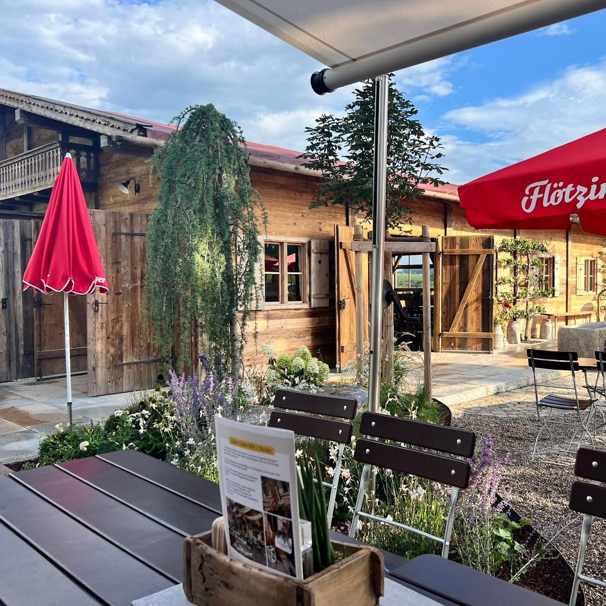 Restaurant "Wirt z’Rieden" in Soyen