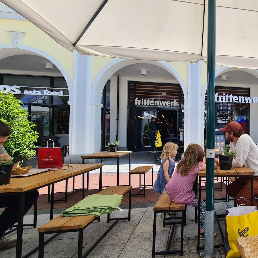 Restaurant "Frittenwerk Designer Outlet Berlin" in Wustermark