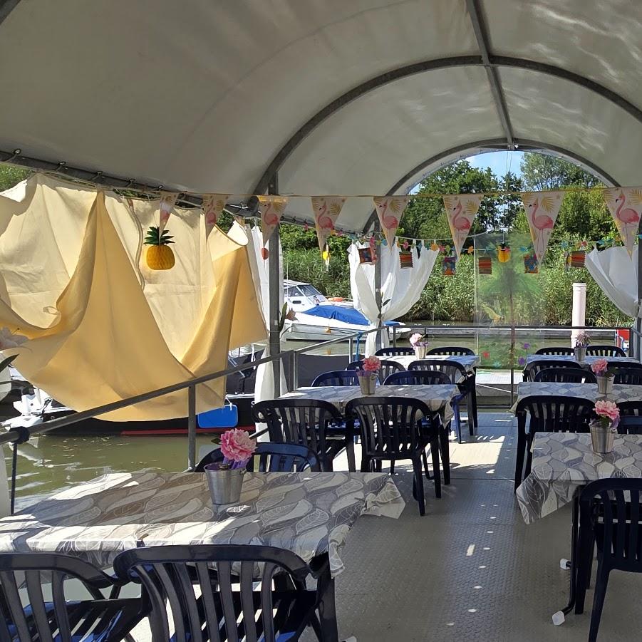 Restaurant "Mena