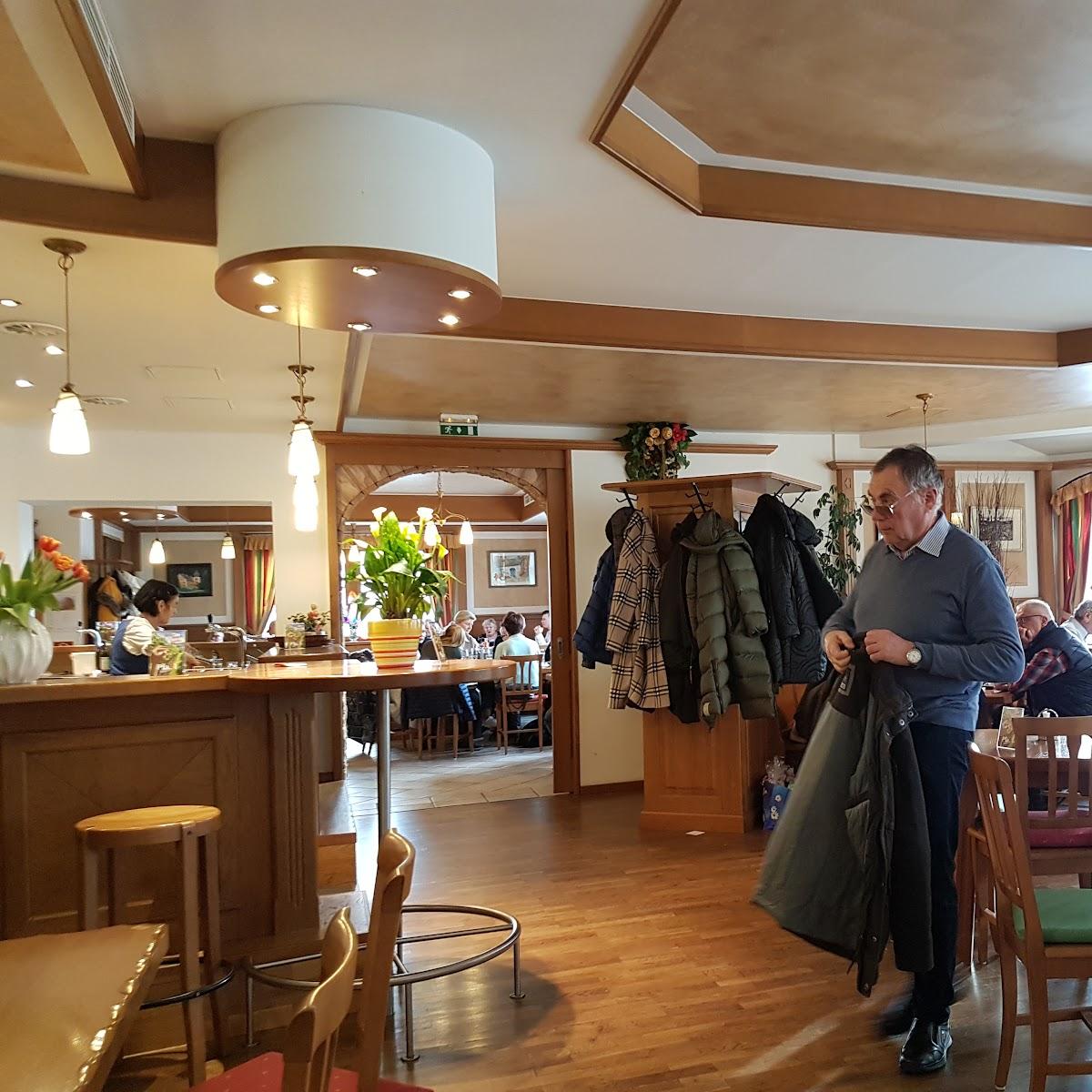 Restaurant "Buschenschank Pfaffl" in Stetten