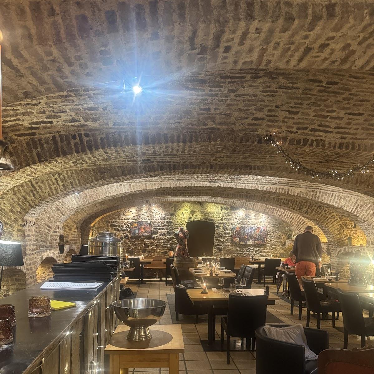 Restaurant "Les Caves Gourmandes" in Huy