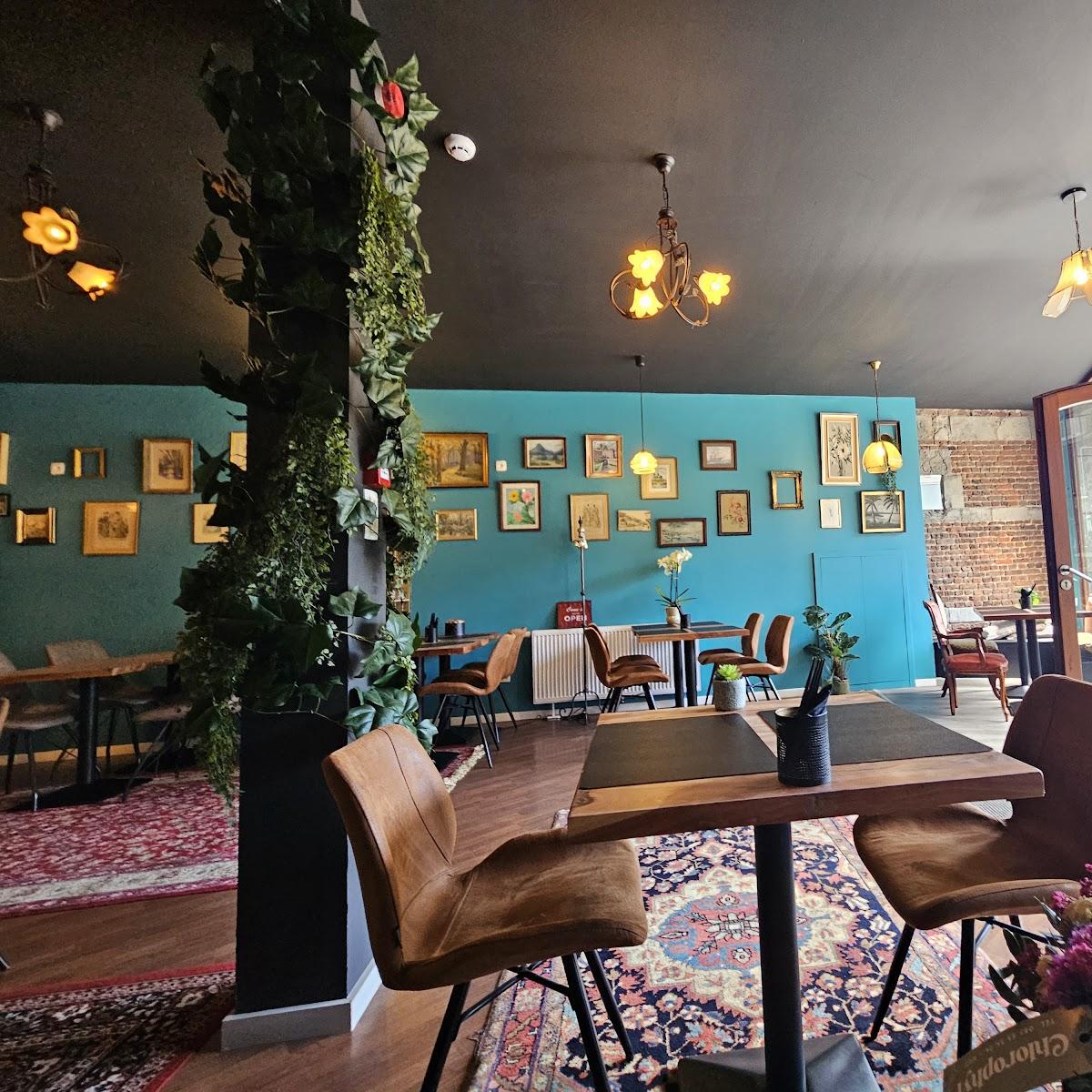 Restaurant "Rive Sushi" in Huy