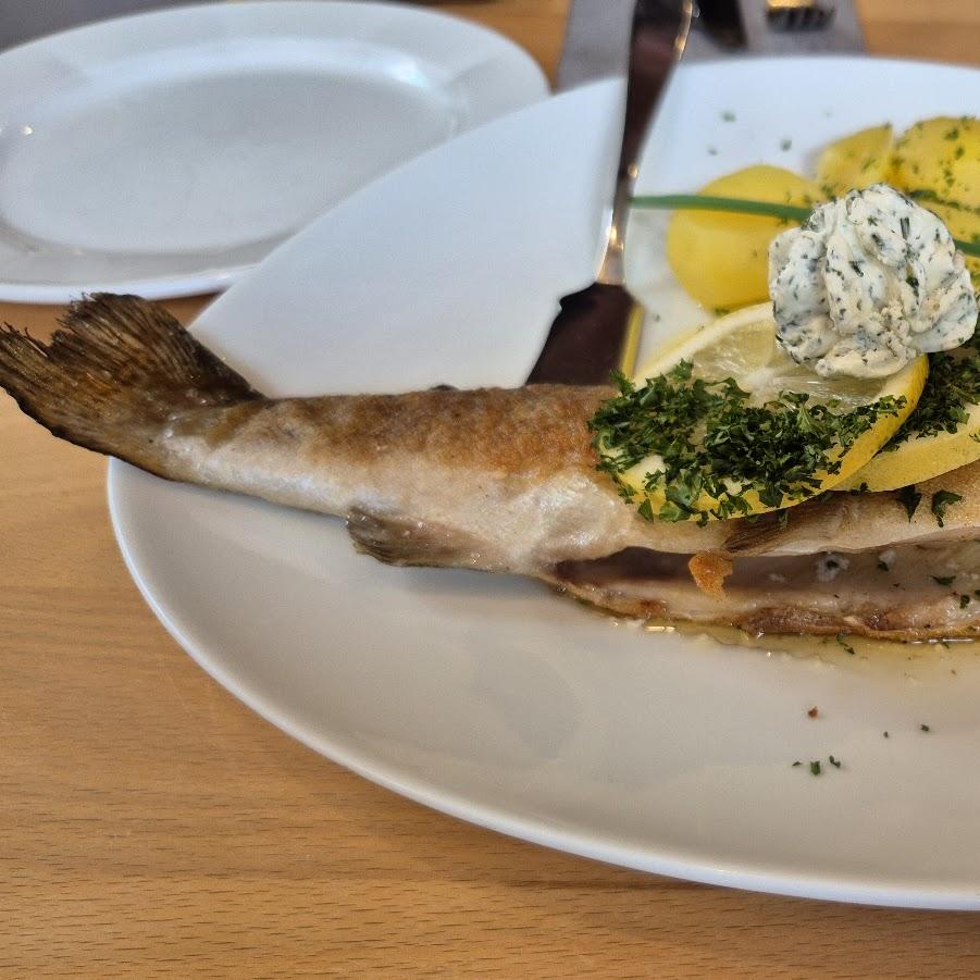 Restaurant "Gasthaus zur Quelle" in Boos