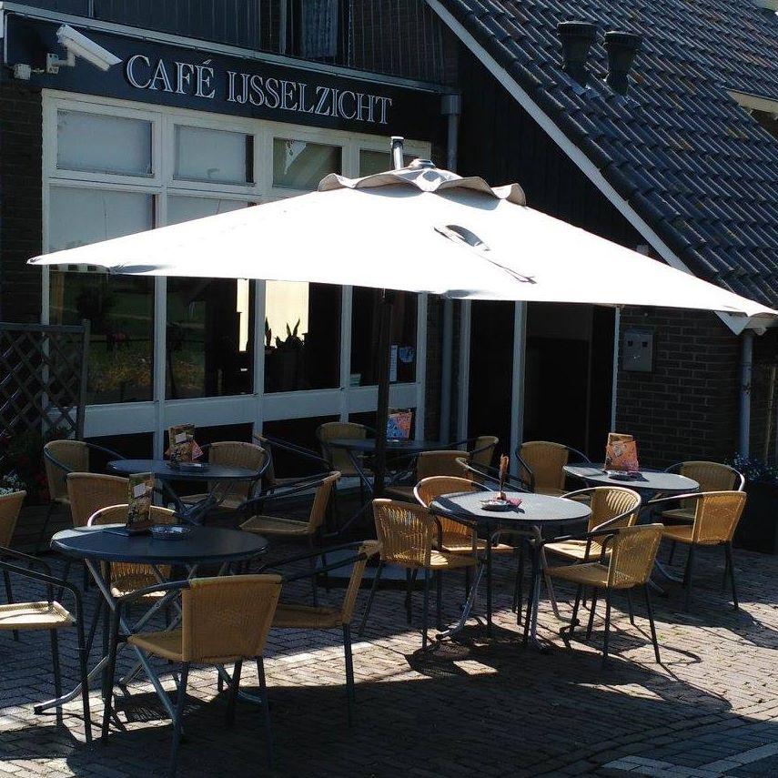 Restaurant "Café IJsselzicht" in Wilsum