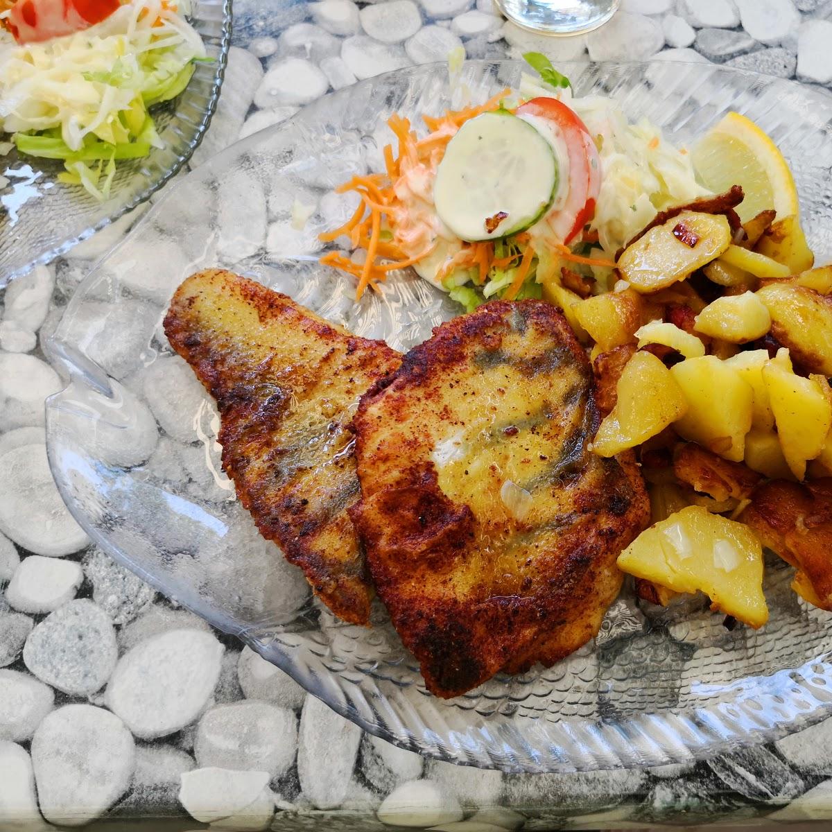 Restaurant "Hafengaststätte" in  Fünfseen