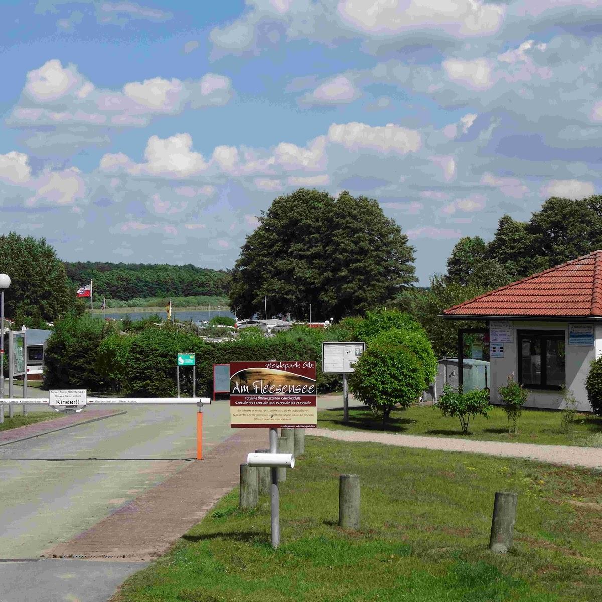 Restaurant "Hotel & Restaurant Fackelgarten Plau am" in  See