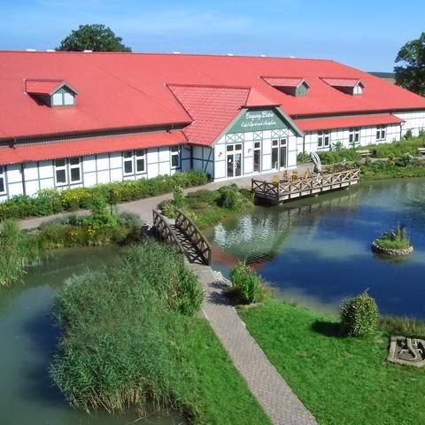 Restaurant "Gutshof Woldzegarten" in  Leizen