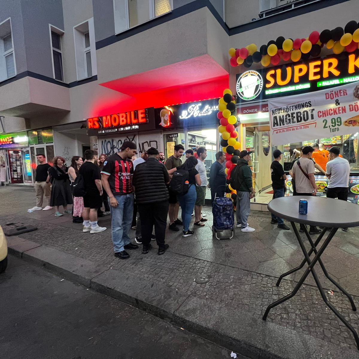 Restaurant "Super Kebab" in Berlin