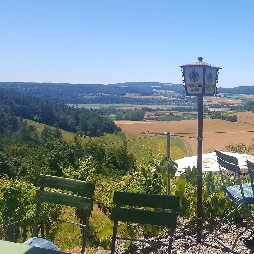 Restaurant "Weinberghütte Vinica" in Hammelburg