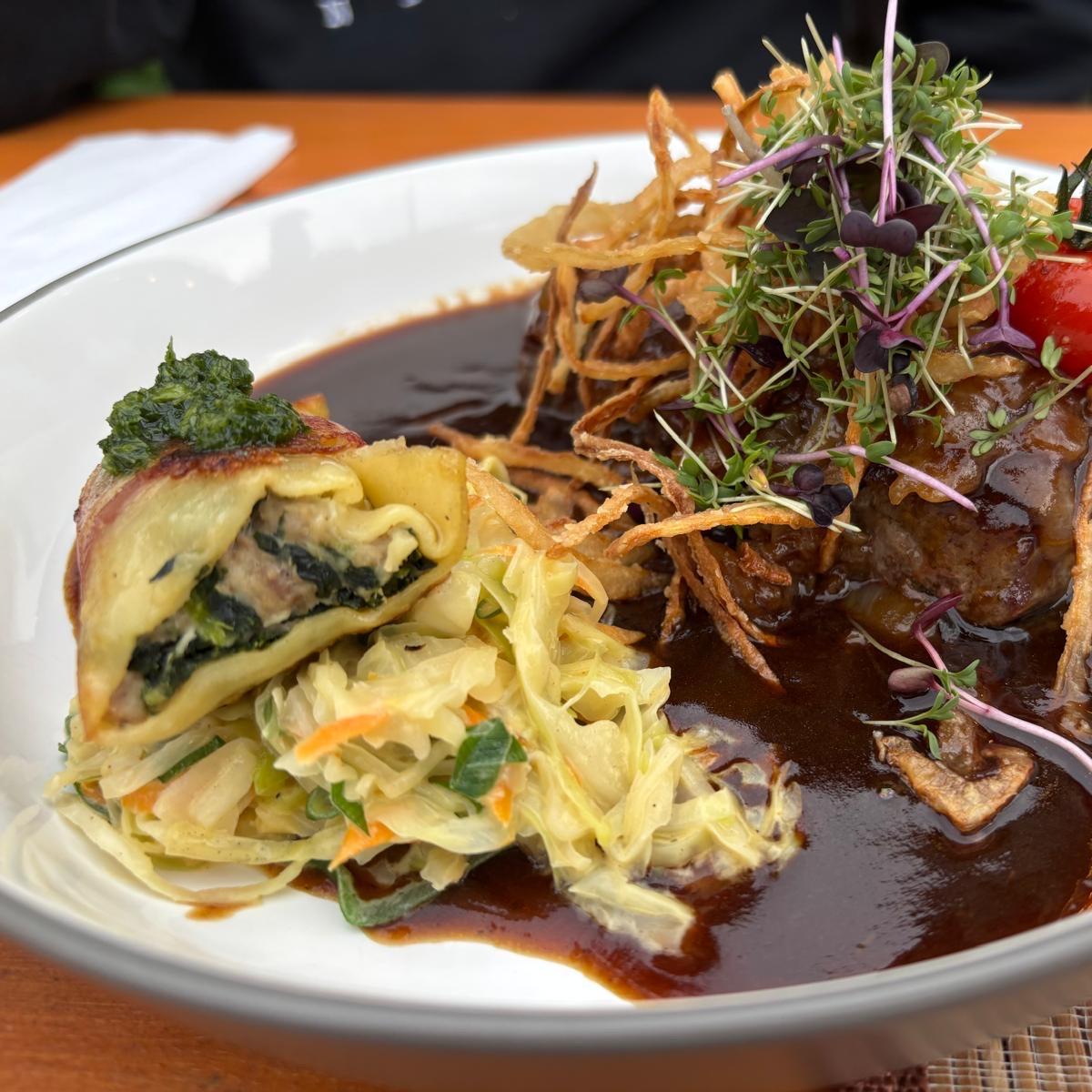 Restaurant "Landgasthof Linde Niederhofen" in Schwaigern