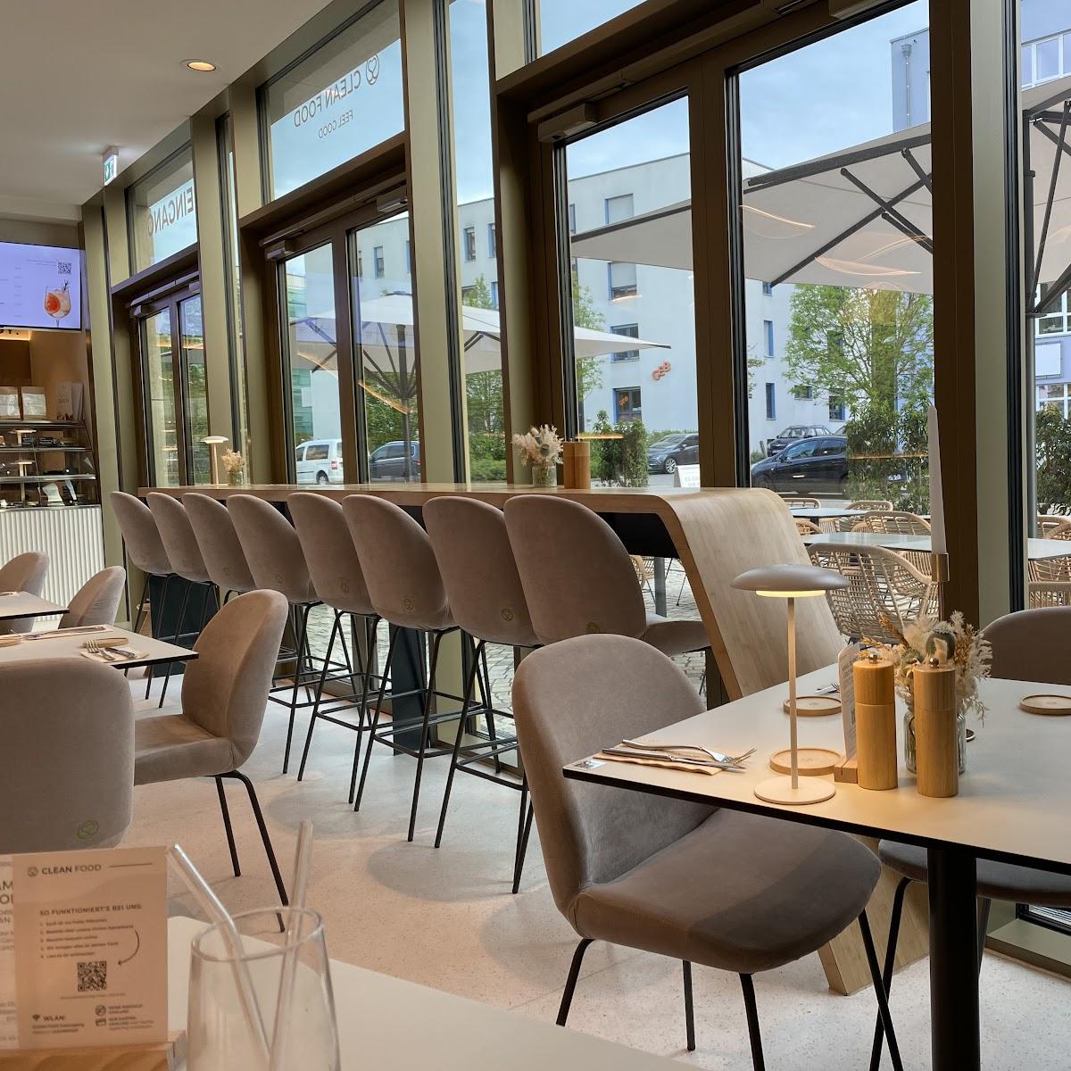 Restaurant "CLEAN FOOD" in Regensburg