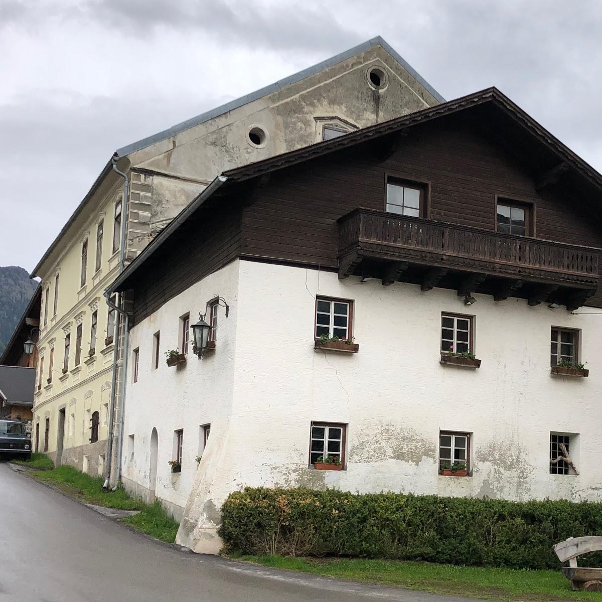 Restaurant "Hotelchen Döllacher Dorfwirtshaus" in Großkirchheim