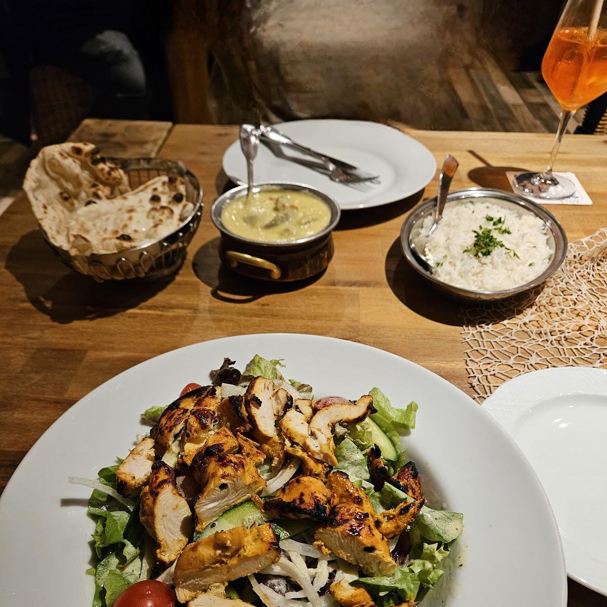 Restaurant "Taj Tandoori Restaurant & Bistro" in Schwalbach