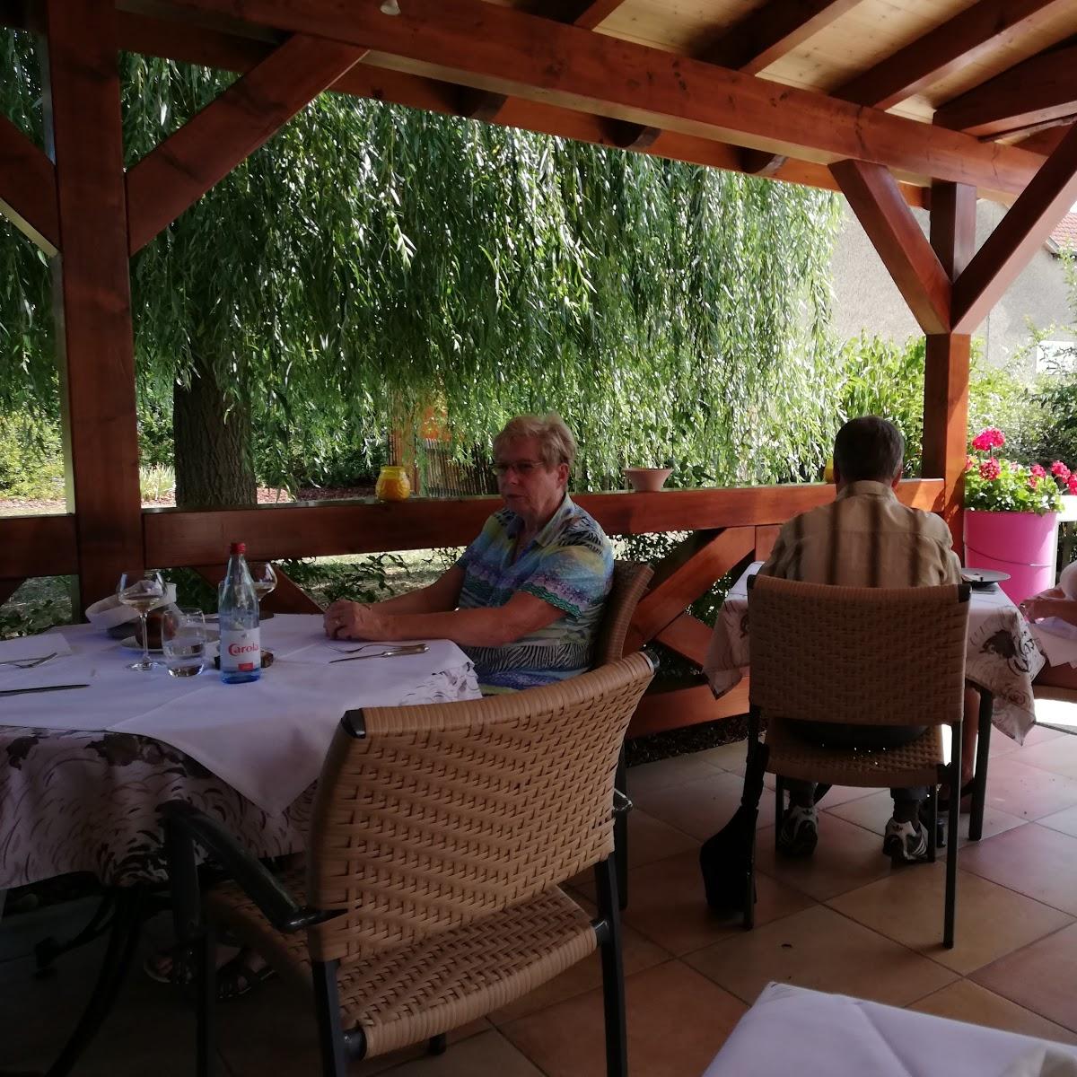 Restaurant "AU LION D