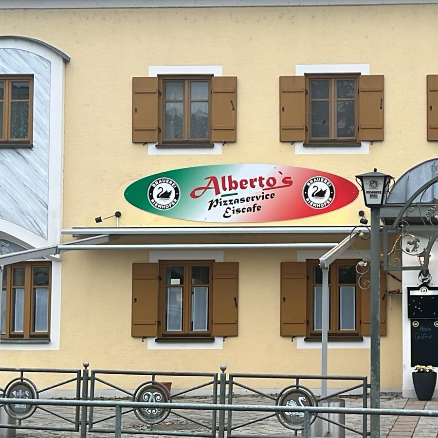 Restaurant "Alberto‘s Pizzaservice Eiscafé" in Riedenburg