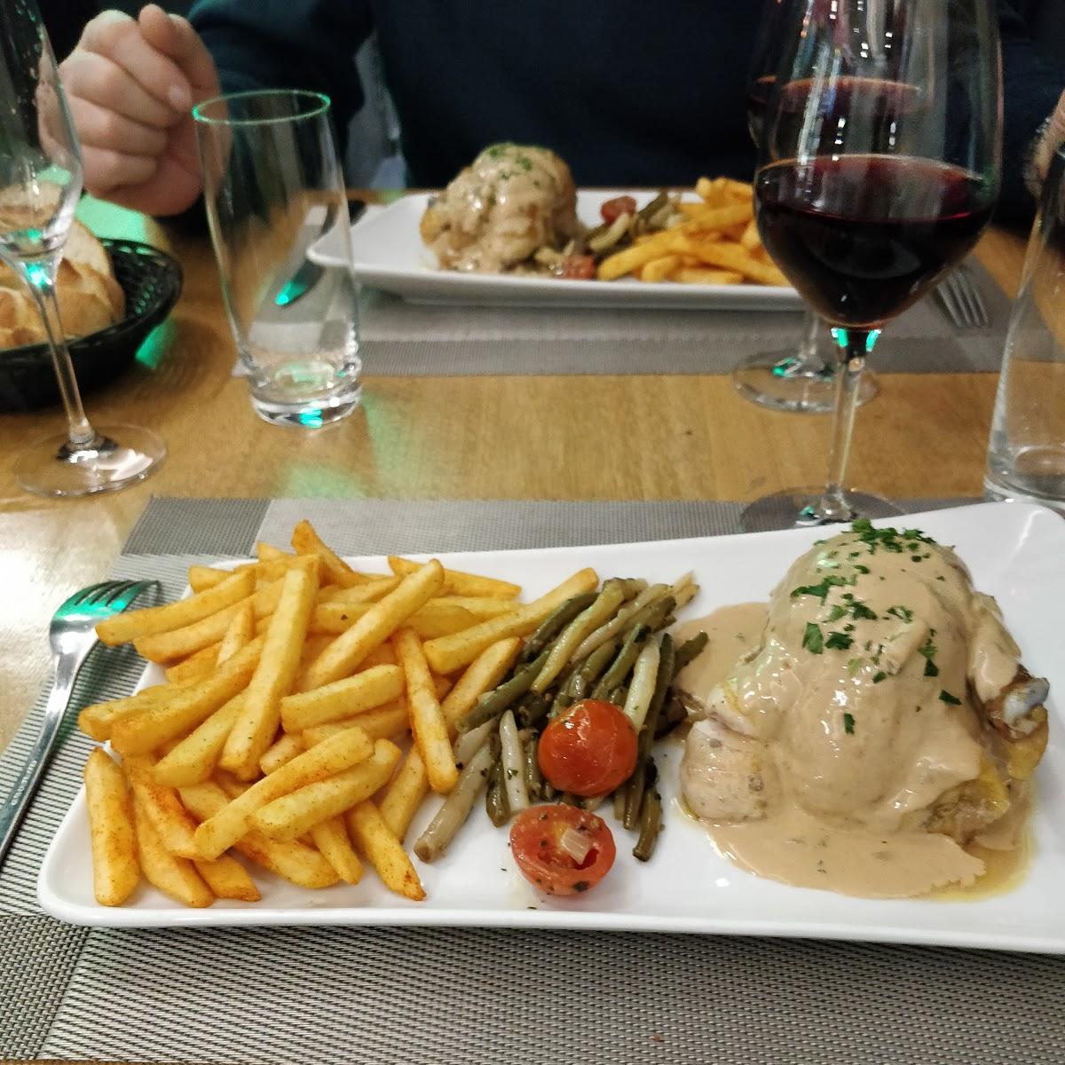 Restaurant "Bistrot du Caviste" in Stiring-Wendel