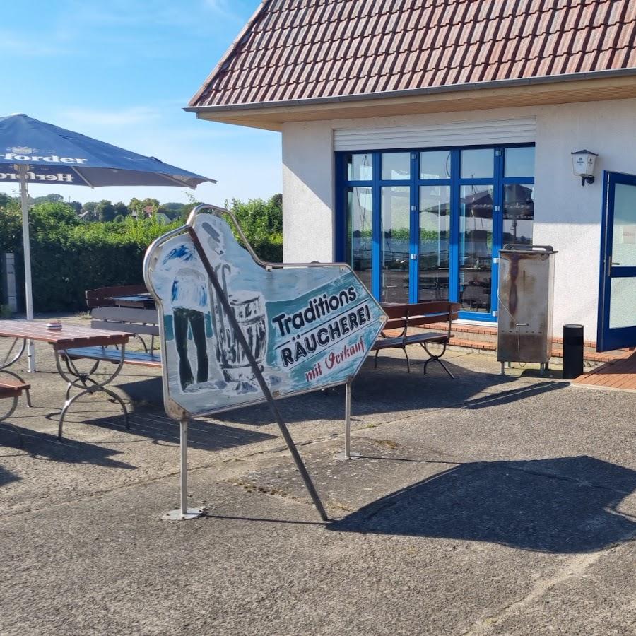 Restaurant "Poeler Forellenhof Traditionsräucherei mit Verkauf" in Insel Poel