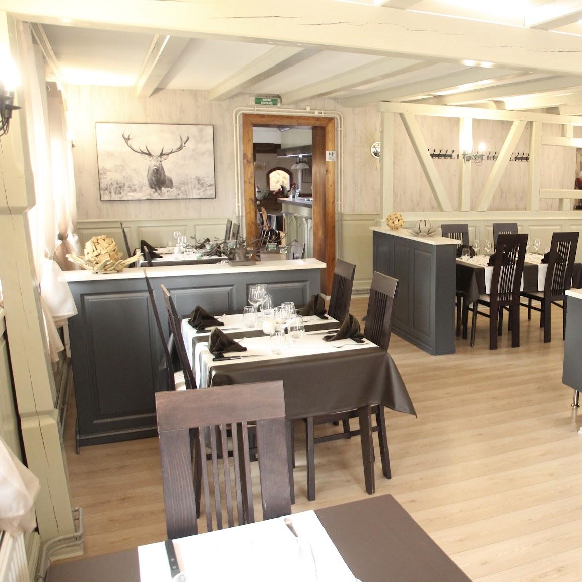 Restaurant "Hostellerie du Cerf Blanc" in Neuhaeusel