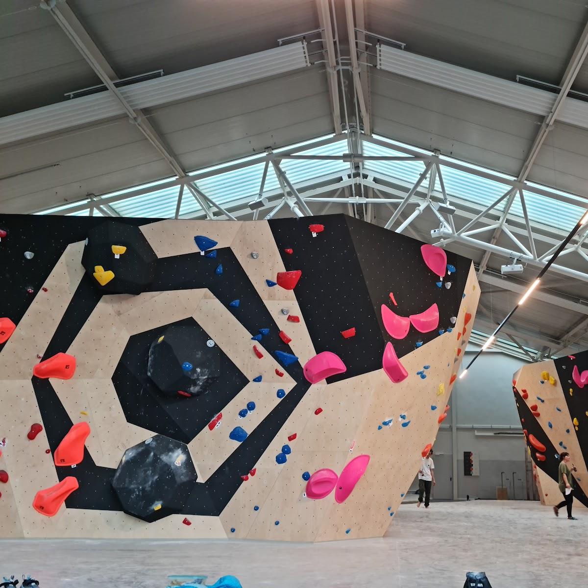 Restaurant "Dada Boulders Boulderhalle" in Wadgassen