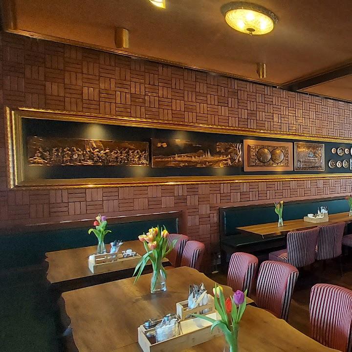 Restaurant "Rosana Restaurant & Café" in Stuttgart