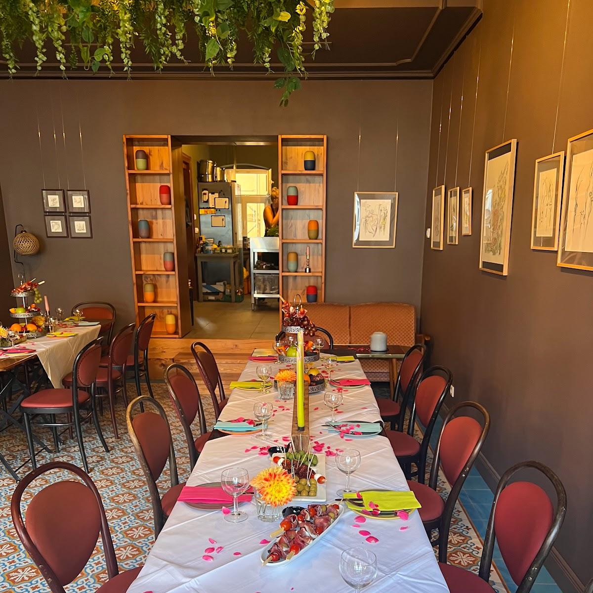 Restaurant "Galerie pique nique - arts & tapas" in Buckow (Märkische Schweiz)