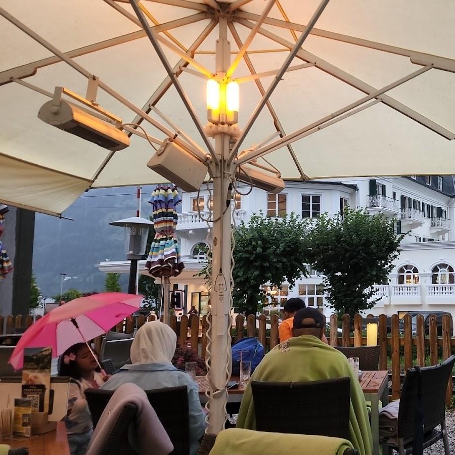 Restaurant "Villa Crazy Daisy" in Zell am See