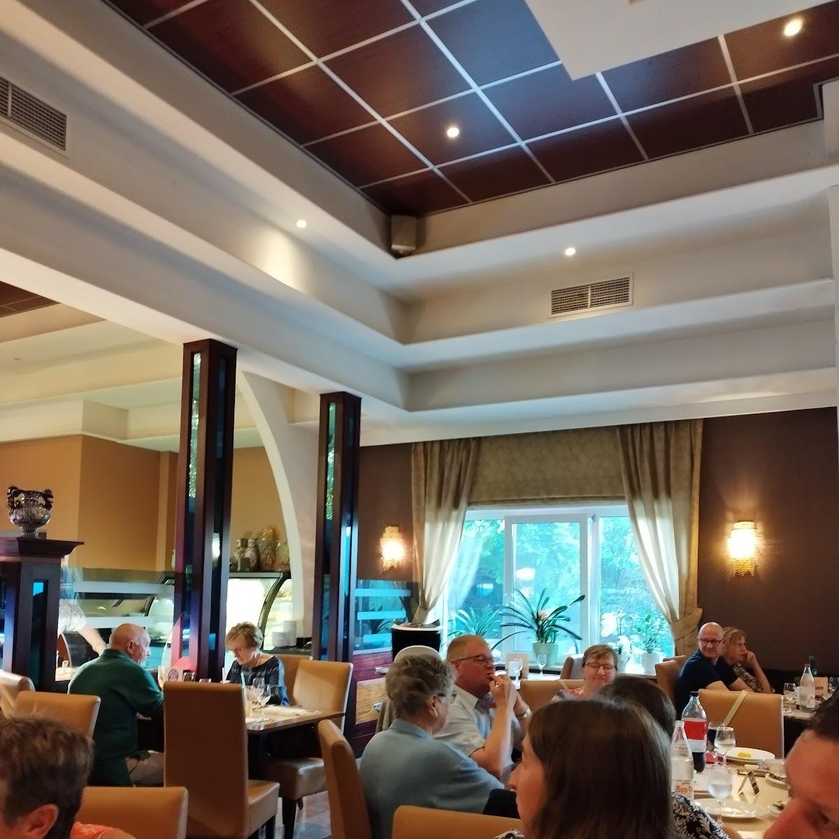 Restaurant "Hong Jing Wok" in Brakel