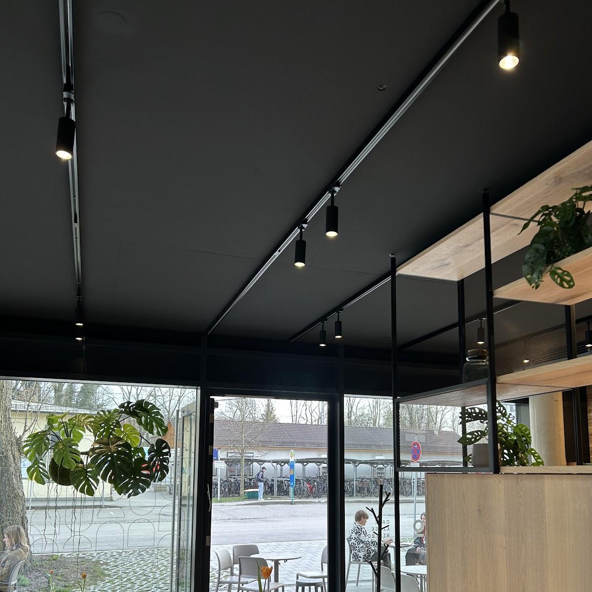 Restaurant "Café Uno UG" in Dorfen